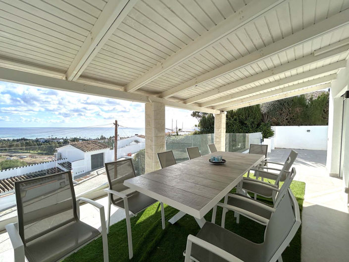 Image No.4-5 Bed Villa for sale