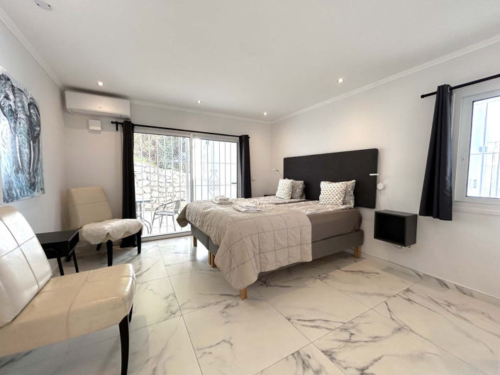 Image No.12-7 Bed Villa for sale