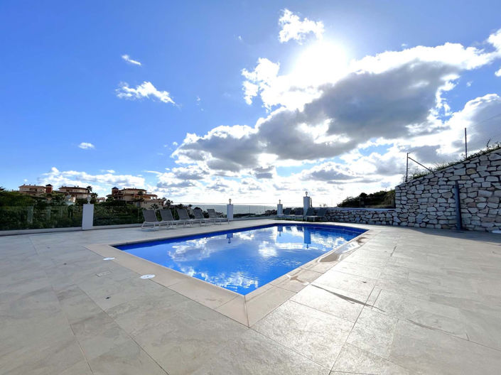Image No.14-7 Bed Villa for sale