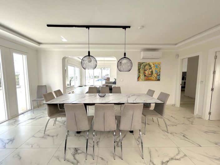 Image No.7-Villa de 7 chambres à vendre à Mijas Costa