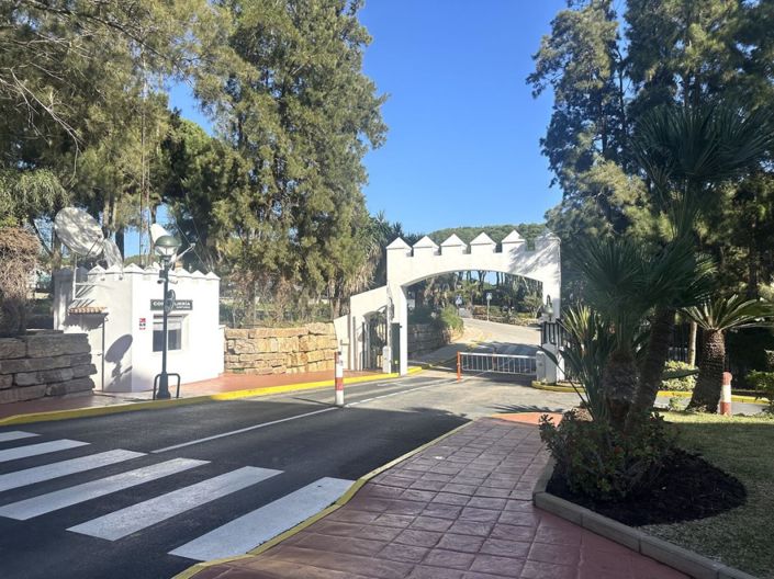 Image No.7-2 Bed Apartment for sale