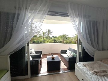 Terrace (3)