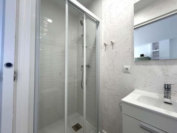 Bathroom (2)