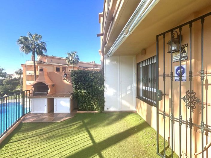 Image No.10-1 Bed Apartment for sale