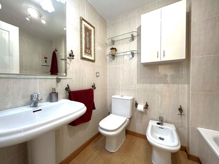 Image No.19-1 Bed Apartment for sale