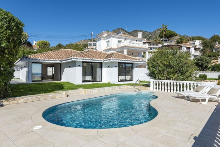 Image No.1-4 Bed Villa for sale