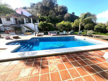 Finca de 4 chambres à vendre à Coin