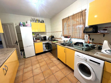 b98le8d7m9k3degpefzhs0lif8u4xzvzhwxtmggyekxx9