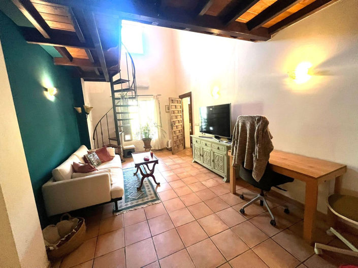 Image No.3-Finca de 4 chambres à vendre à Coin