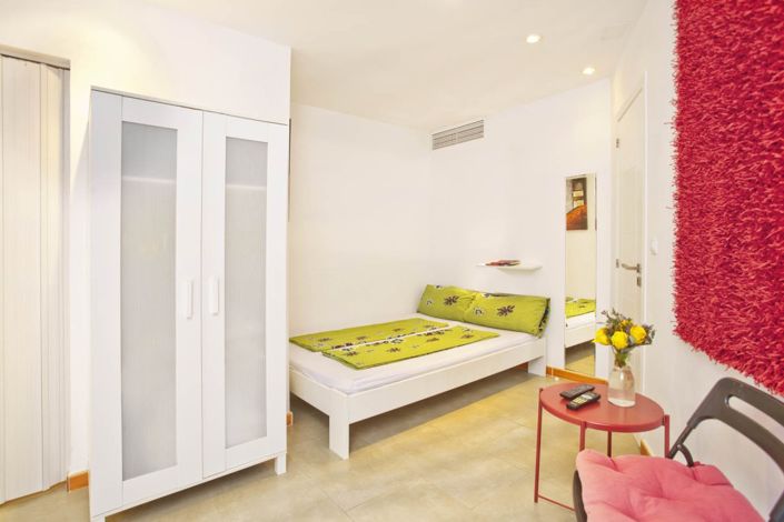 Image No.14-8 Bed Villa for sale