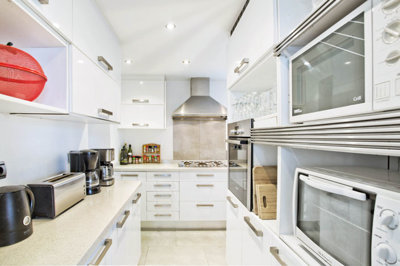 b98le8d7m9k3degpefzhs0lif8u4xzvzhwxtmggyekxx9