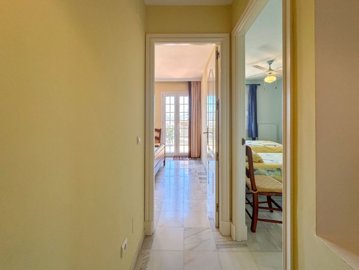corridor 3