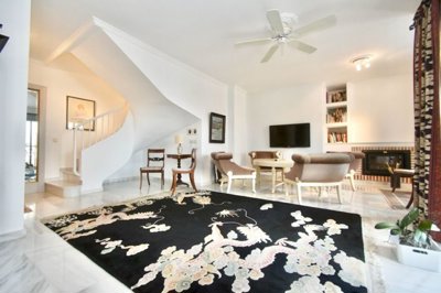 living area 2