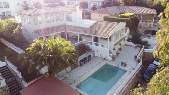 Image No.1-Villa de 5 chambres à vendre à Benalmadena