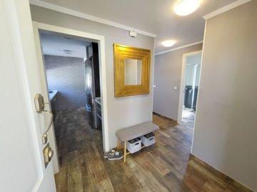 Entree hall
