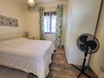 Bedrooms (2)
