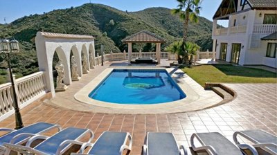 Pool and loungers