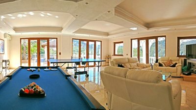 Lounge 2