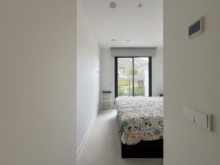 Image No.12-2 Bed Apartment for sale