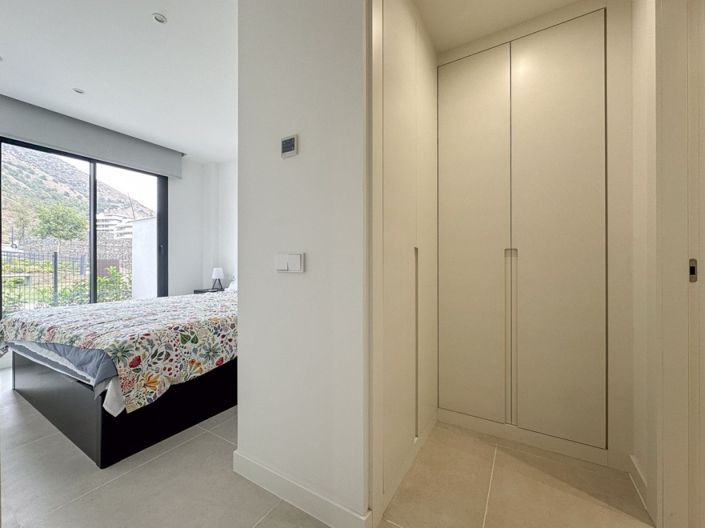 Image No.13-2 Bed Apartment for sale