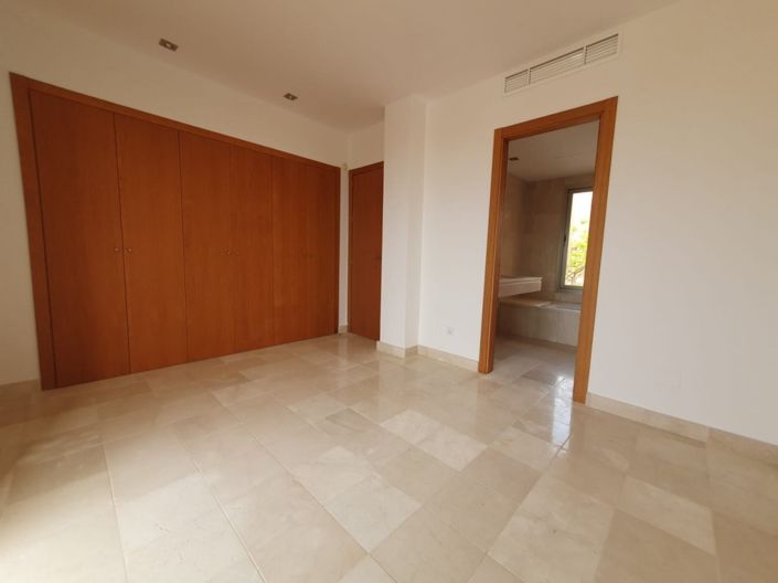 Image No.6-Maison de ville de 4 chambres à vendre à Mijas Costa