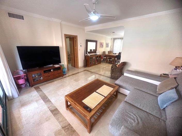 Image No.17-2 Bed Property for sale