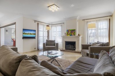 Living area1