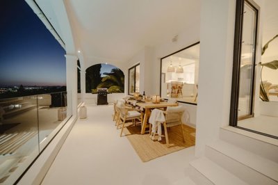 Outdoor - terrace night