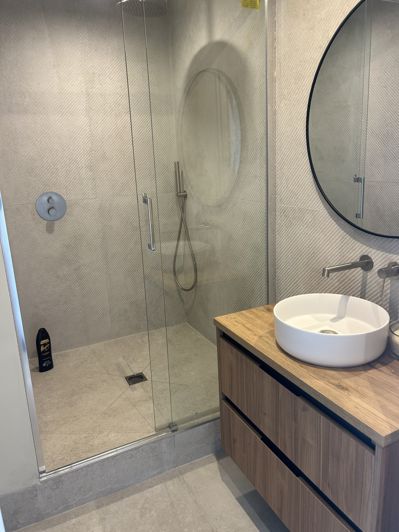 Image No.11-3 Bed Property for sale