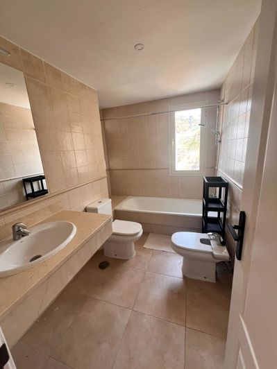 Image No.5-3 Bed Apartment for sale