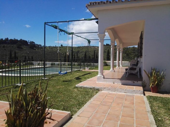 Image No.1-3 Bed Property for sale