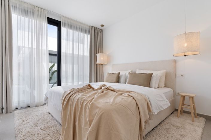 Image No.14-6 Bed Villa for sale