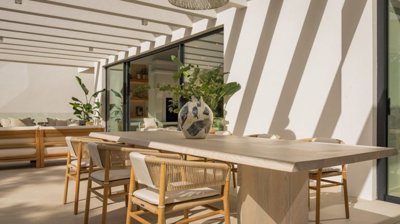 Dining al-fresco