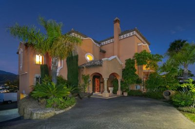 La Quinta 48