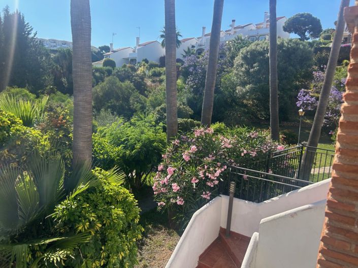 Image No.3-4 Bed Townhouse for sale