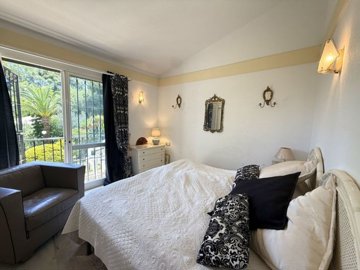 bedroom (3)