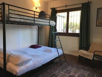 bedroom (1)