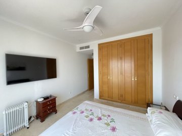 bedroom (2)