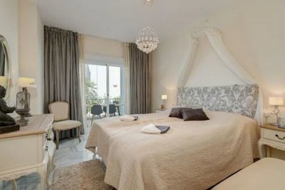 bedroom (1)