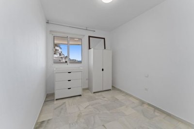 room (4)