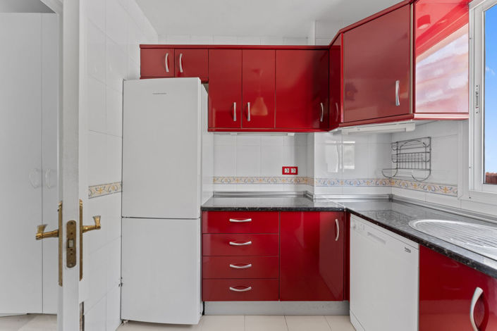 Image No.16-2 Bed Apartment for sale