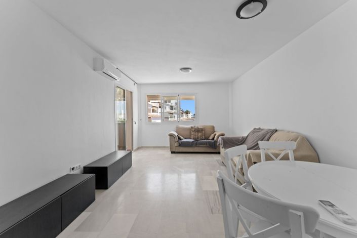 Image No.4-Appartement de 2 chambres à vendre à Riviera del Sol