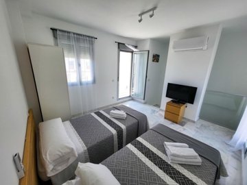 Right Casa 3 bedroom (18)