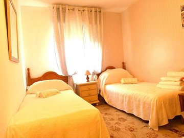 bedroom (1)
