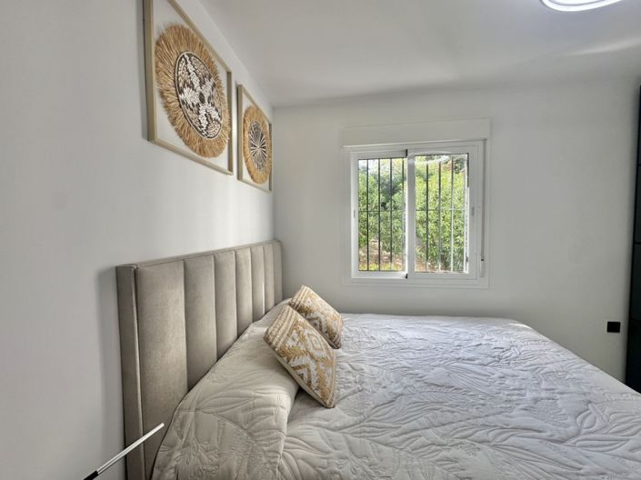 Image No.16-2 Bed Apartment for sale