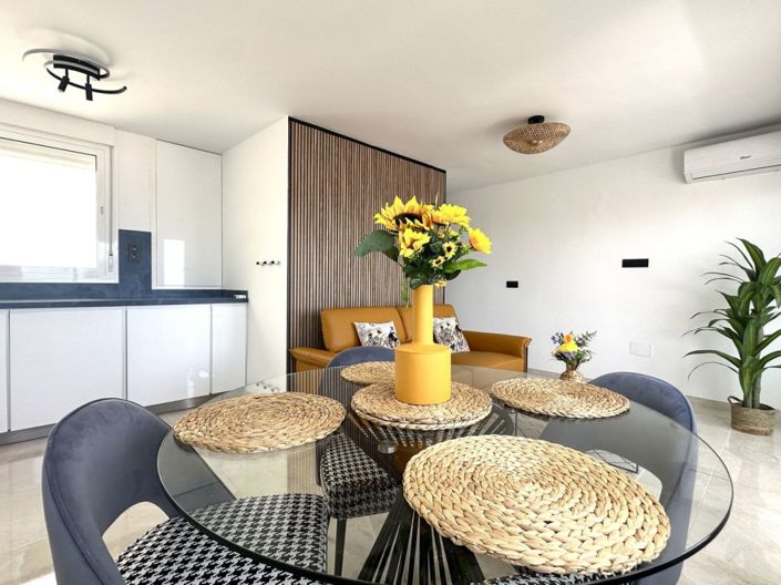 Image No.20-2 Bed Apartment for sale