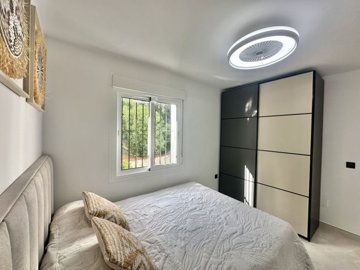 bedroom (1)