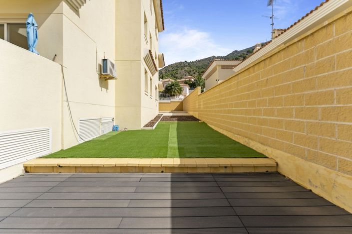 Image No.17-3 Bed Apartment for sale