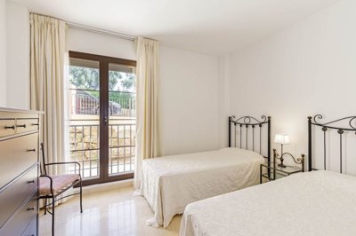 bedroom (2)