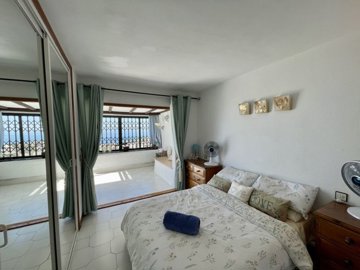 bedroom (2)